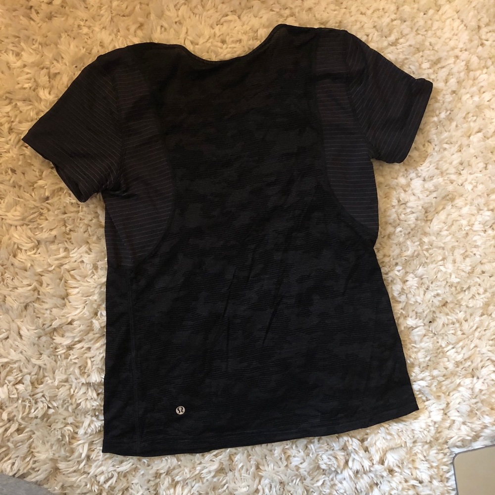 SOLD Lululemon shirt